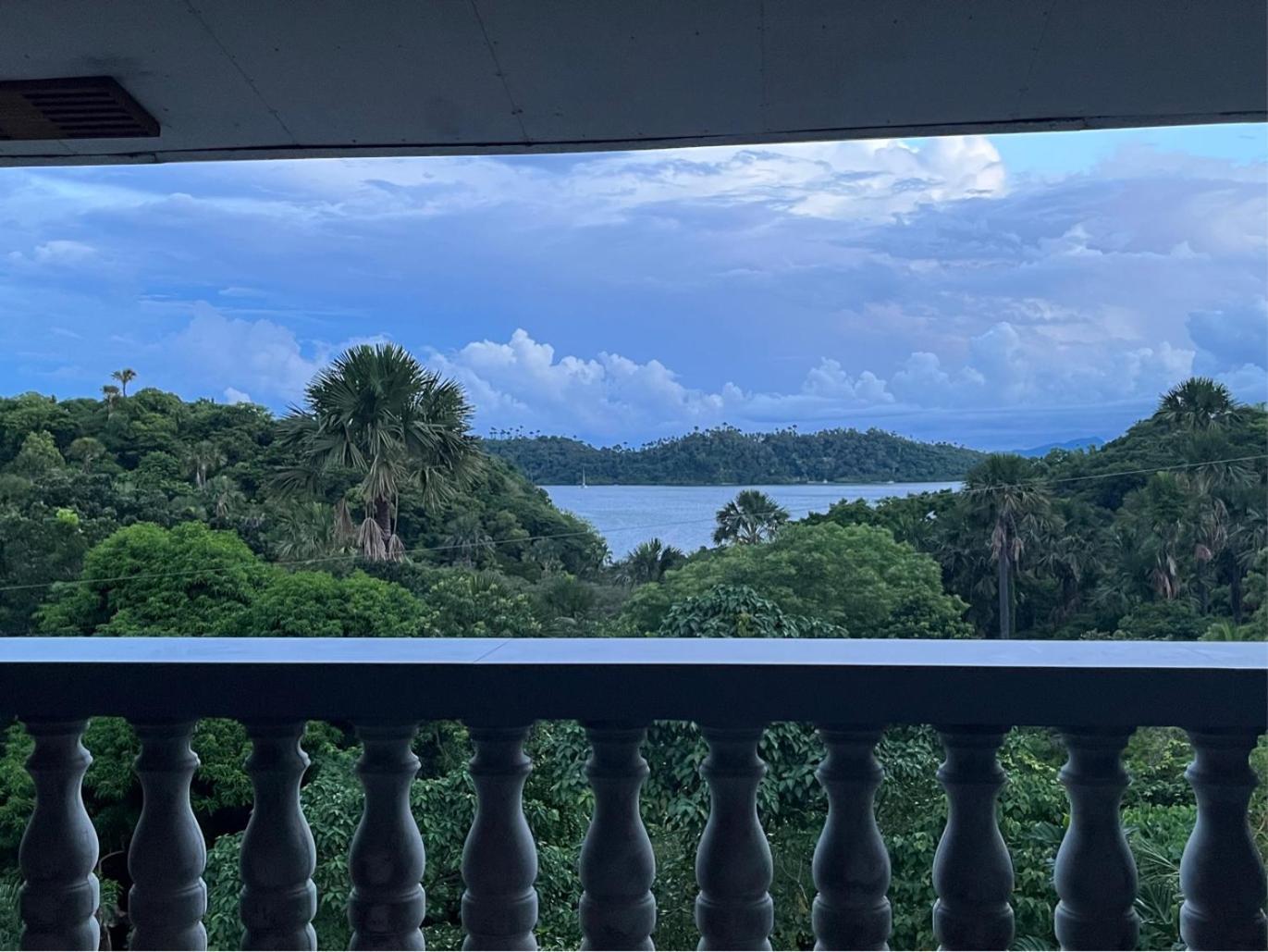 Uncharted Hostel ปูแอร์โตกาเลรา ภายนอก รูปภาพ